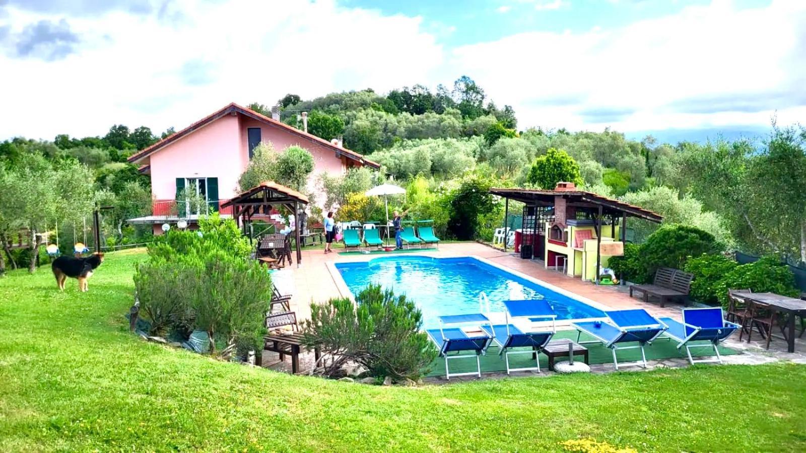 La Casa Rosa Hotel Borghetto di Vara Eksteriør billede