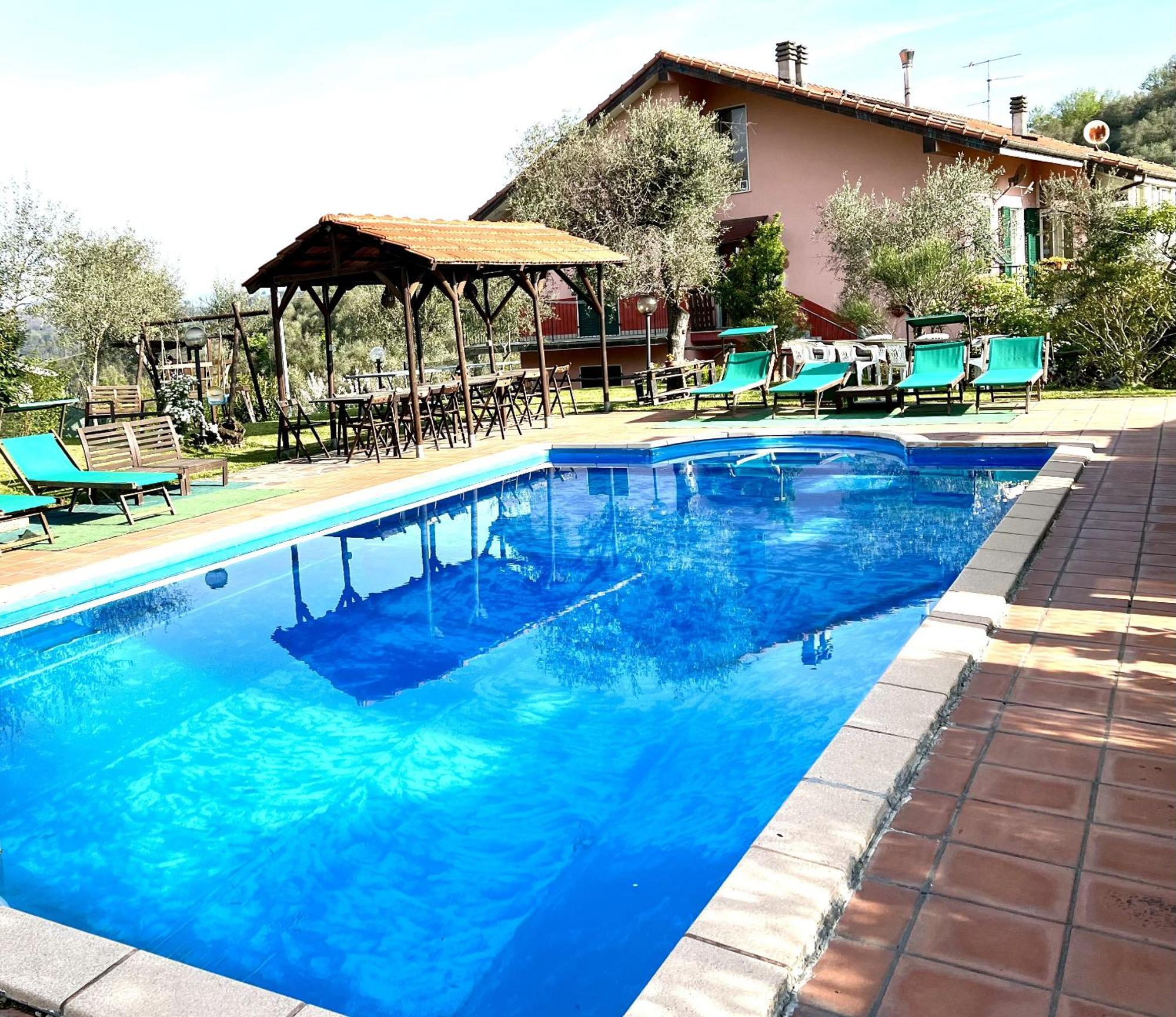 La Casa Rosa Hotel Borghetto di Vara Eksteriør billede