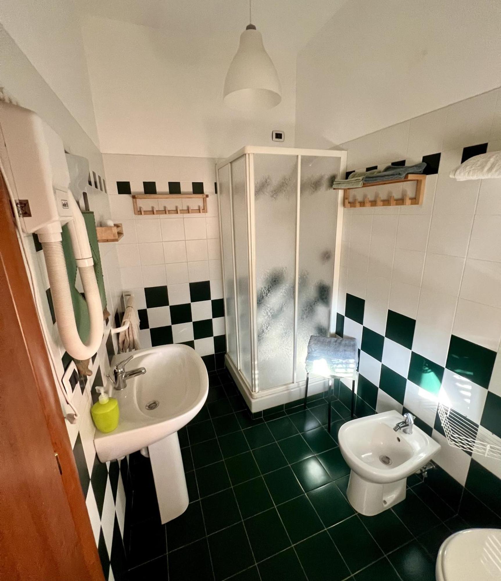 La Casa Rosa Hotel Borghetto di Vara Eksteriør billede