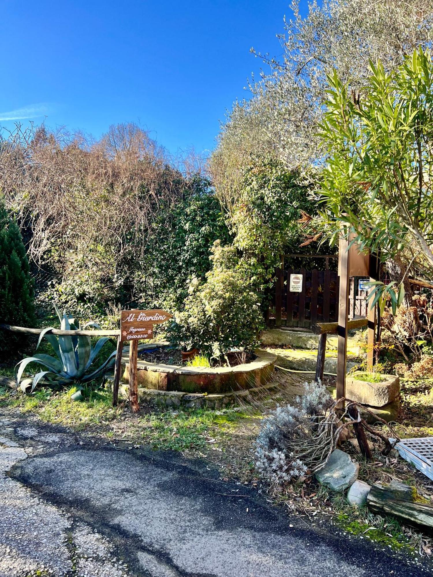 La Casa Rosa Hotel Borghetto di Vara Eksteriør billede