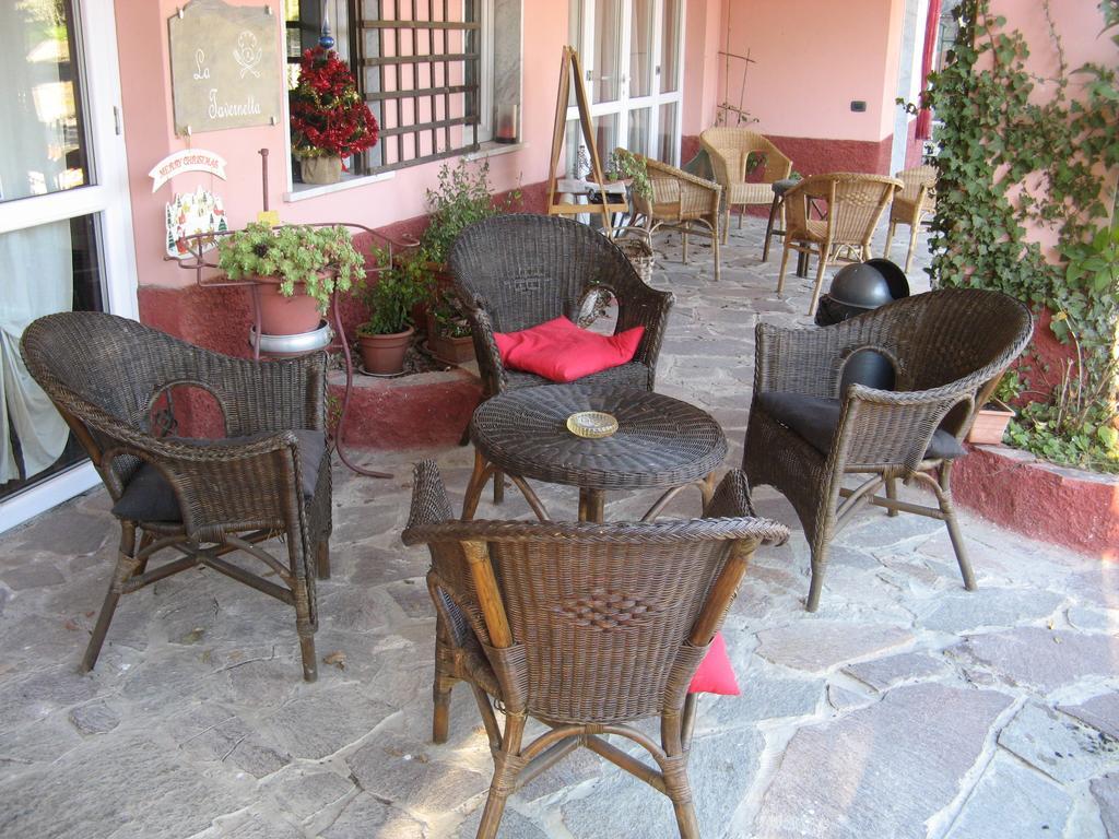 La Casa Rosa Hotel Borghetto di Vara Eksteriør billede